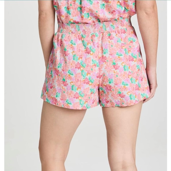 Something Navy Linen Floral Women's Shorts - Picture 4 of 14